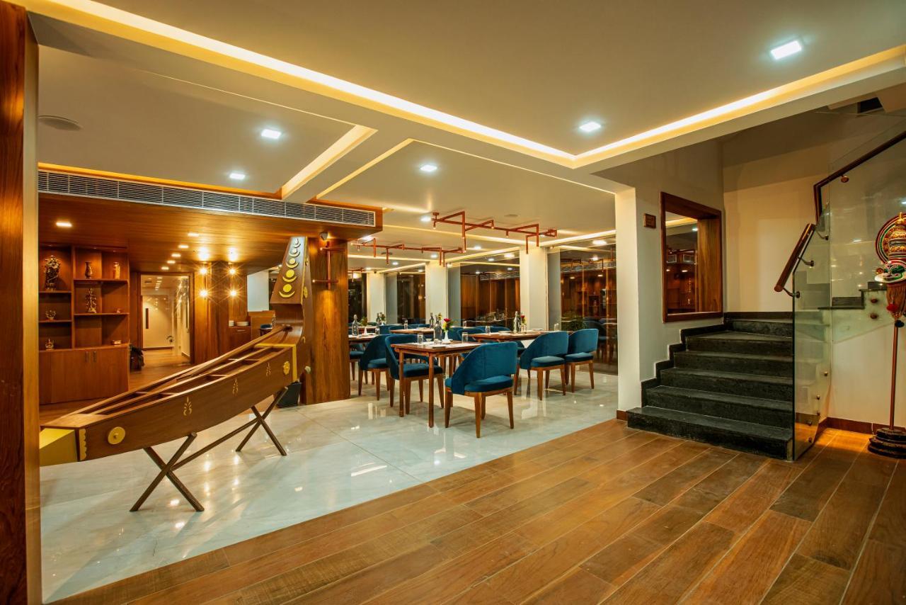 Harivaram Yuga Guruvayur Luaran gambar